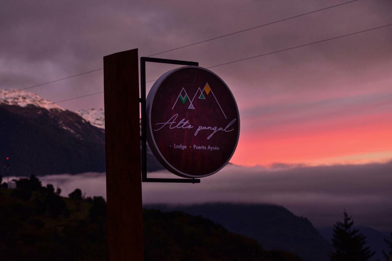 Alto Pangal Lodge 푸에르토 아이센 외부 사진